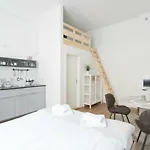 Studio Apartment For 3