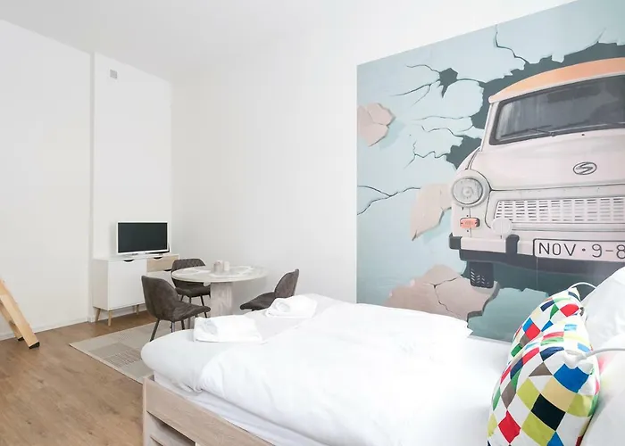 Studio Apartment For 3