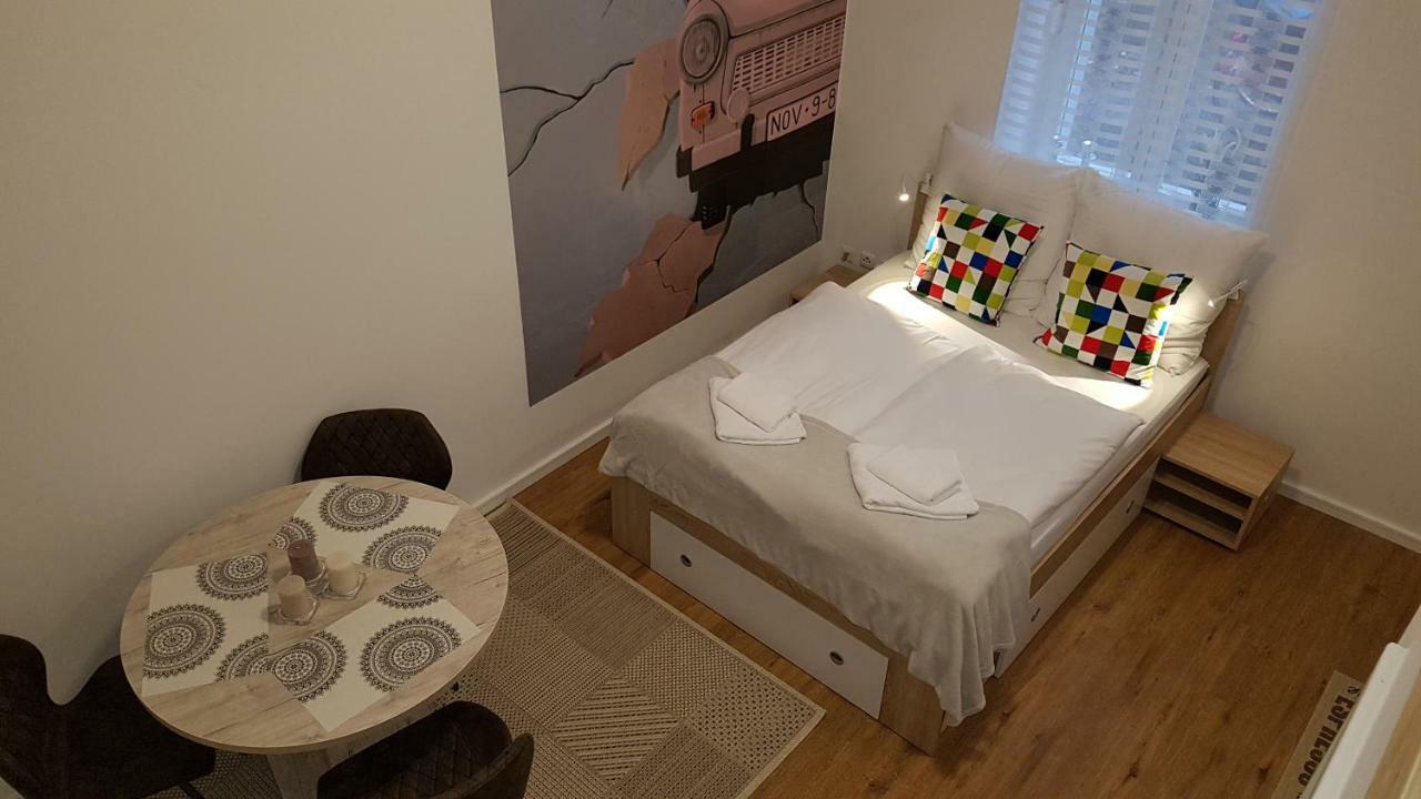 For 3 Apartment Berlin